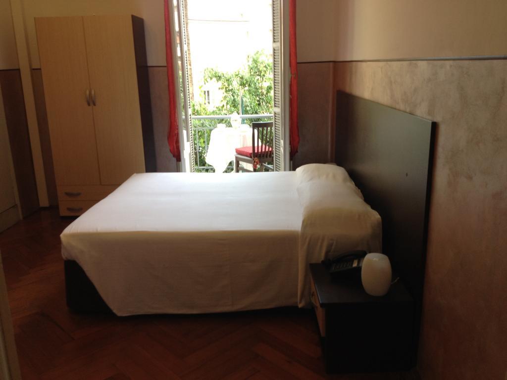 Hotel Liberty San Remo Habitación foto