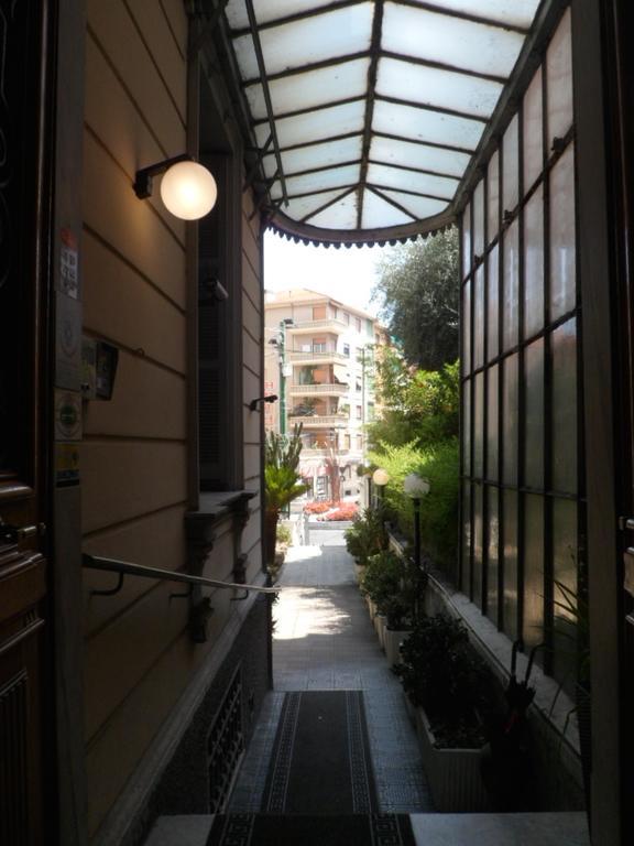Hotel Liberty San Remo Exterior foto