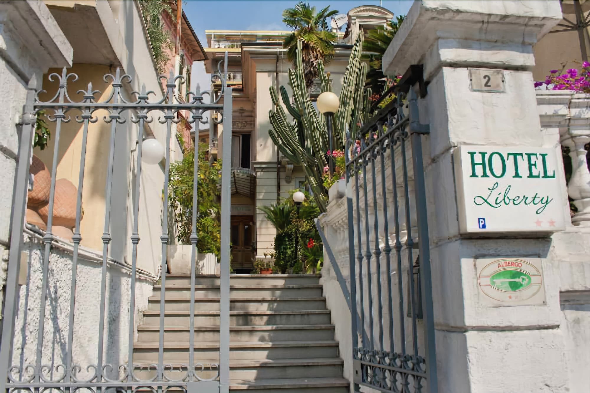 Hotel Liberty San Remo Exterior foto